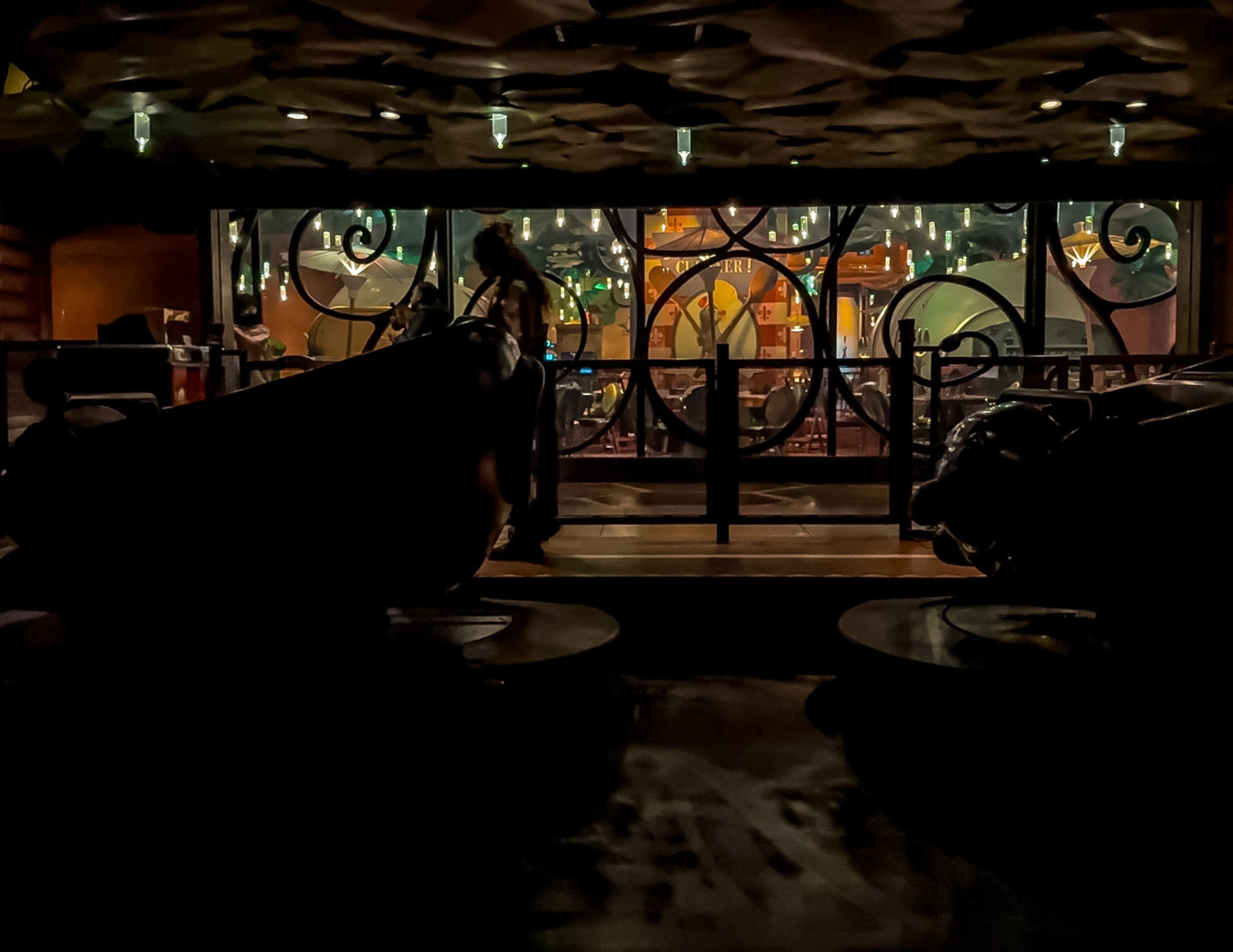 Disneyland Paris Guide (9).png